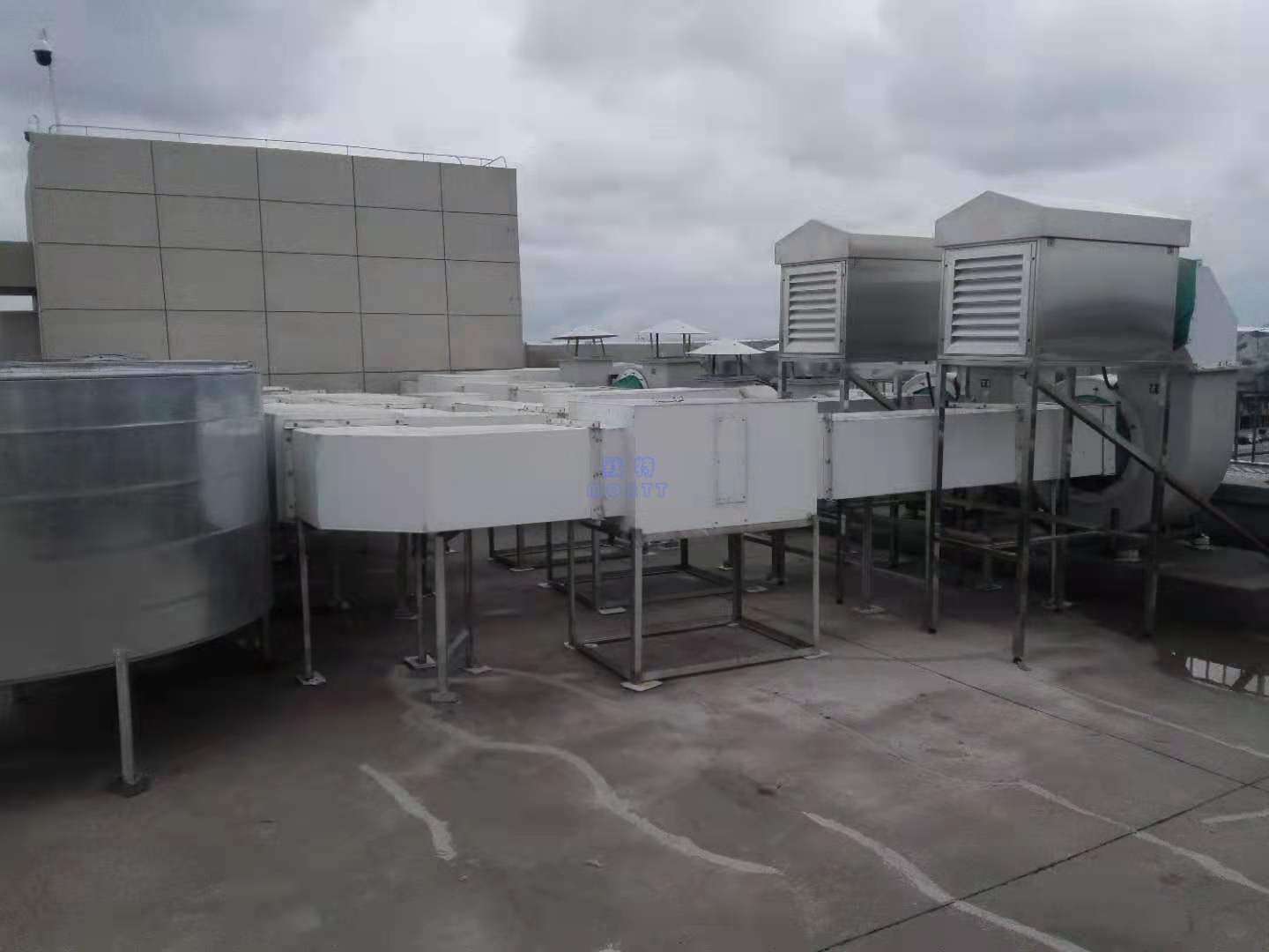 為甘肅食品檢驗(yàn)研究院安裝恒溫恒濕系統(tǒng)驗(yàn)收合格(圖1)