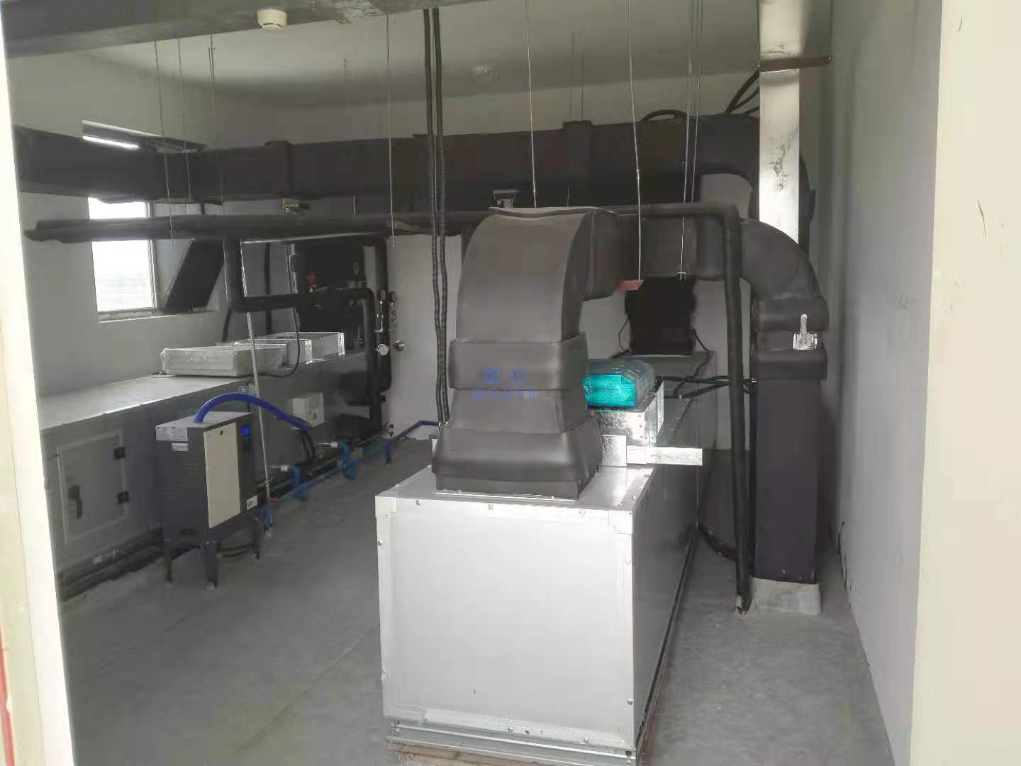 為甘肅食品檢驗(yàn)研究院安裝恒溫恒濕系統(tǒng)驗(yàn)收合格(圖4)