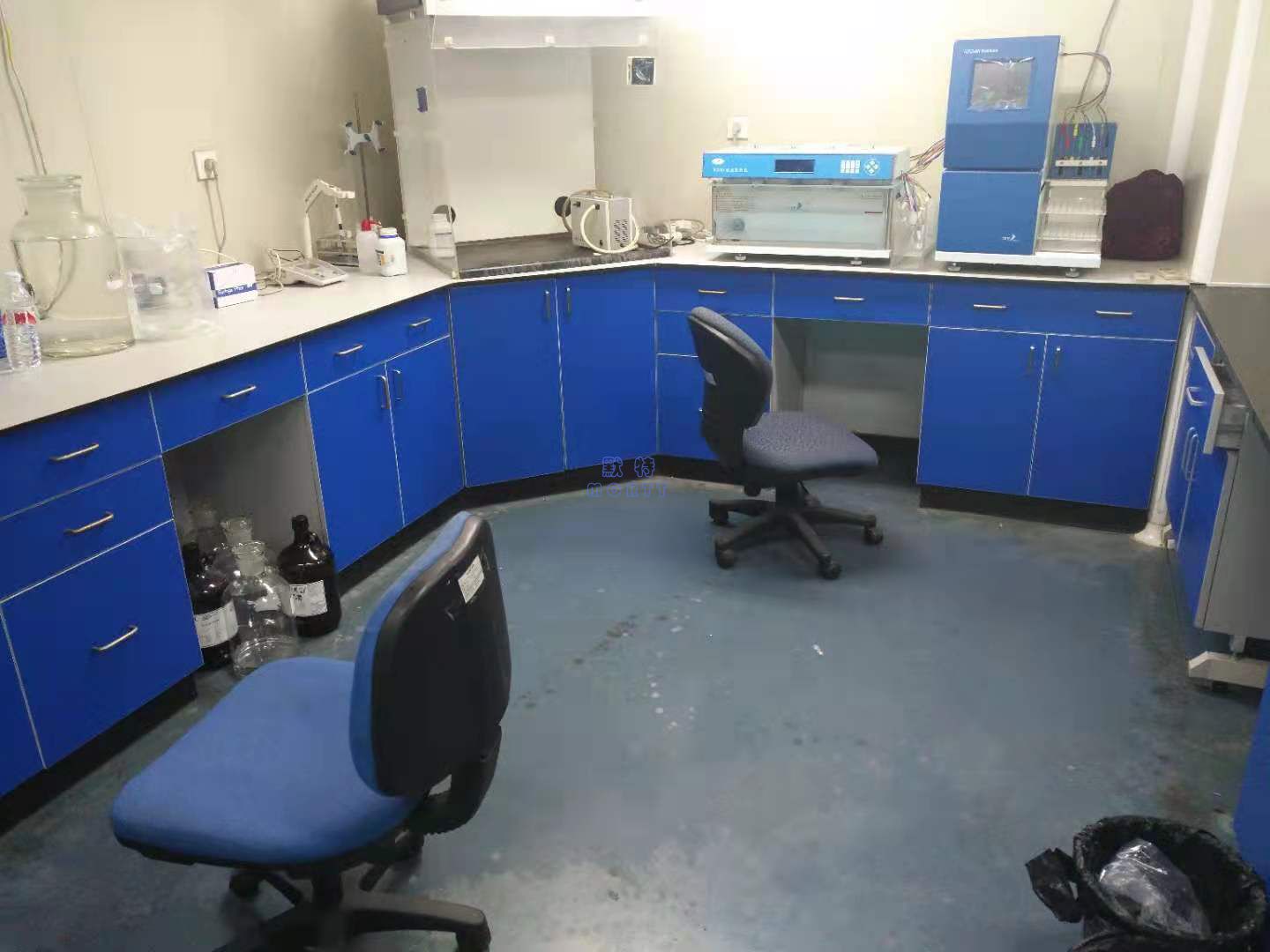 檢驗檢疫局檢測室恒溫恒濕工程(圖1) 檢驗檢疫局檢測室恒溫恒濕工程(圖1)